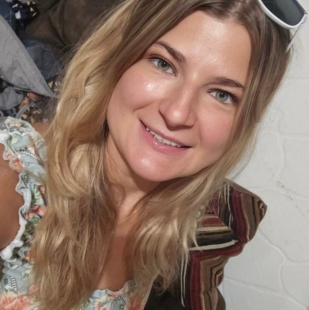 Meet your Posher, Mistyjoe